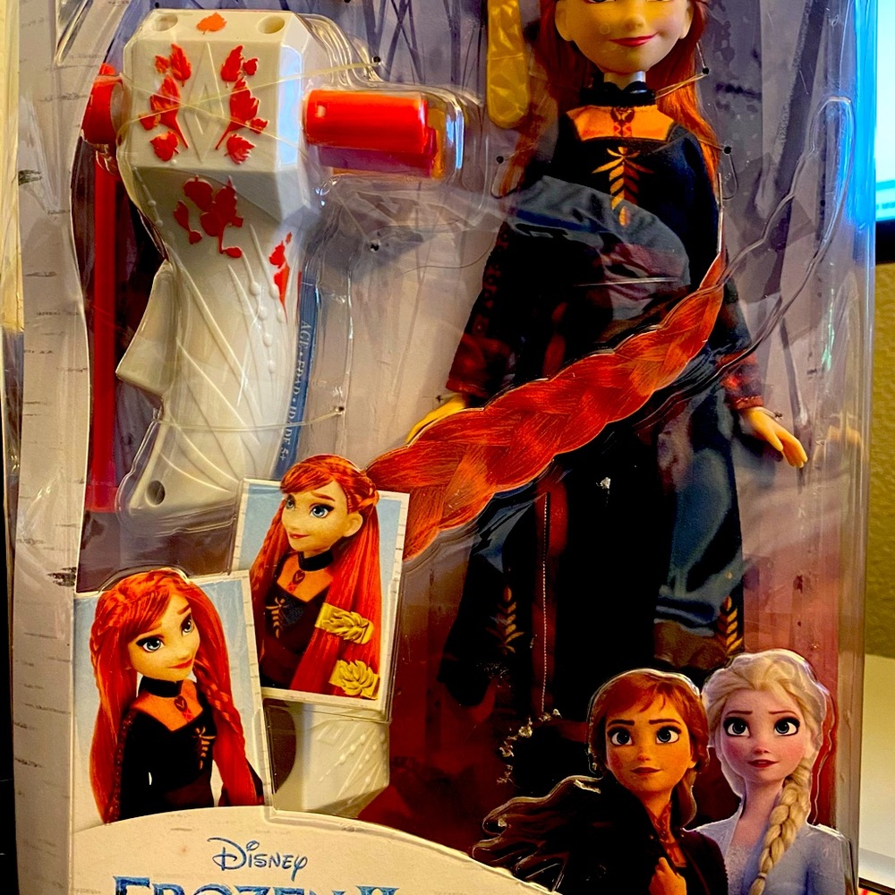 Disney Frozen Sister Styles Anna Fashion Doll with Extra-Long Red Hair